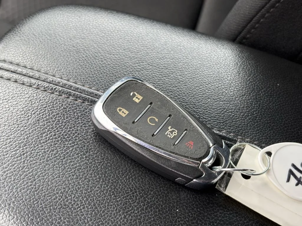 Used 2021 SHADOW GRAY METALLIC Chevrolet LT image 36