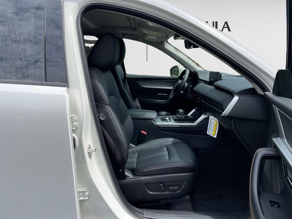 New 2026 White Mazda 3.3 Turbo Preferred image 14