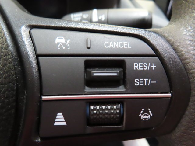 Used 2023 METEORITE GRAY METALLIC Honda EX image 20