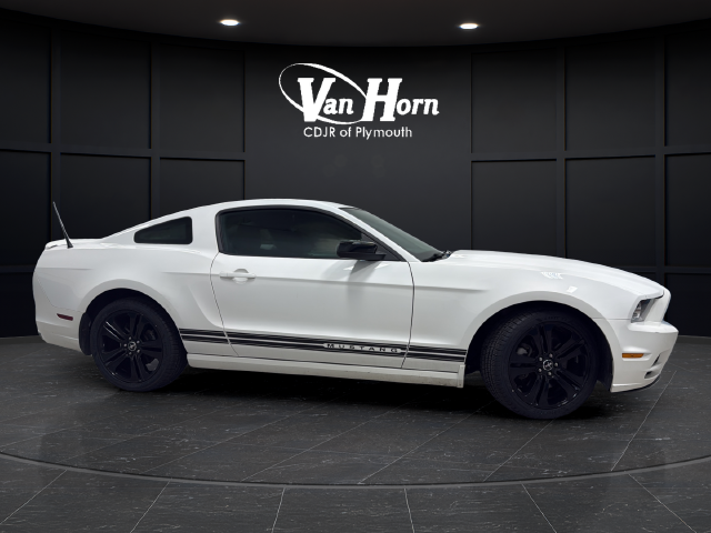 Used 2013 Performance White Ford V6 image 8