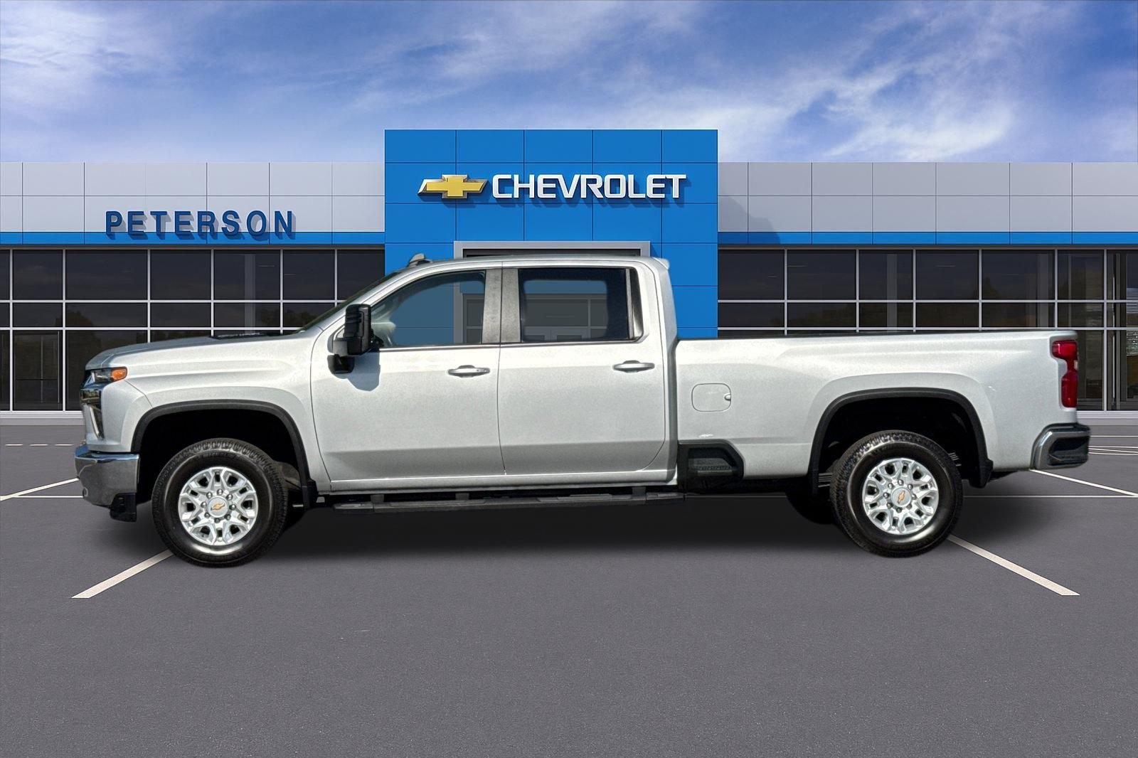Used 2023 Silver Chevrolet LT image 7