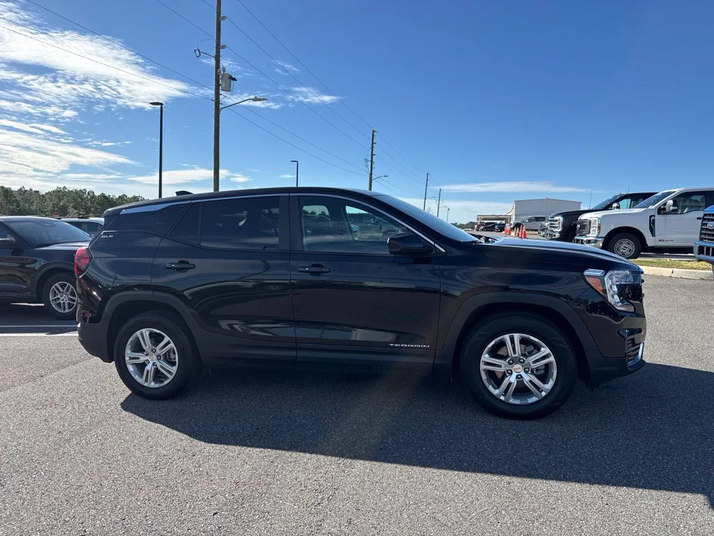 2024 GMC Terrain