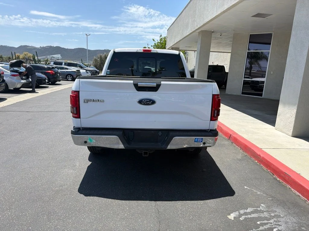 Used 2017 White Ford XLT image 6