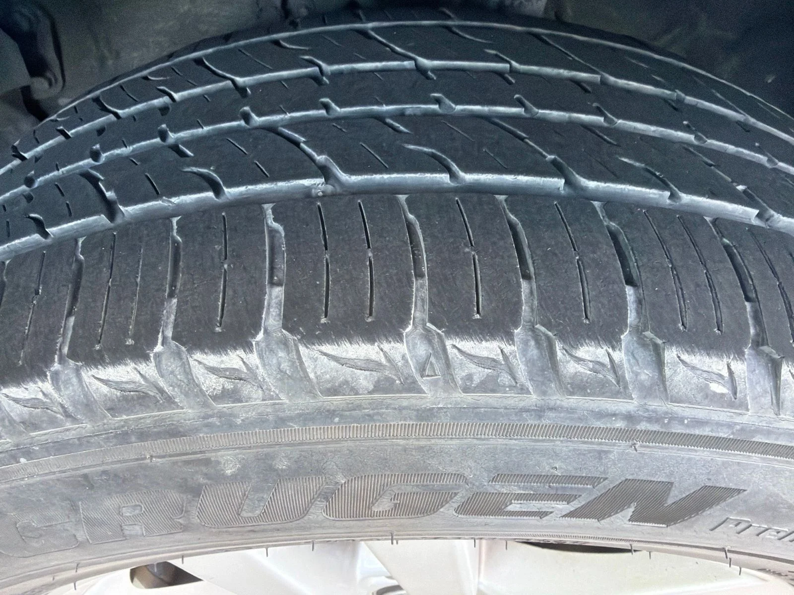 Used 2016 Black Toyota LE image 3
