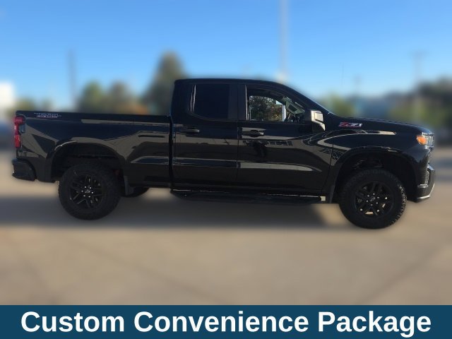 Used 2019 BLACK Chevrolet Custom Trail Boss image 6