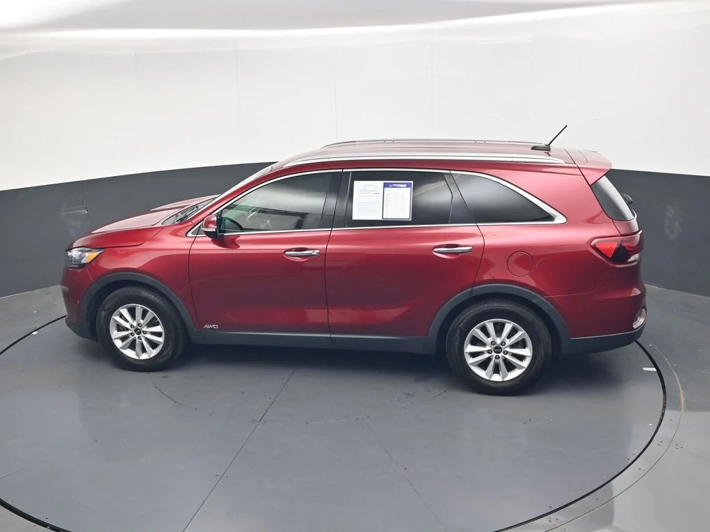Used 2020 Passion Red Kia LX image 25
