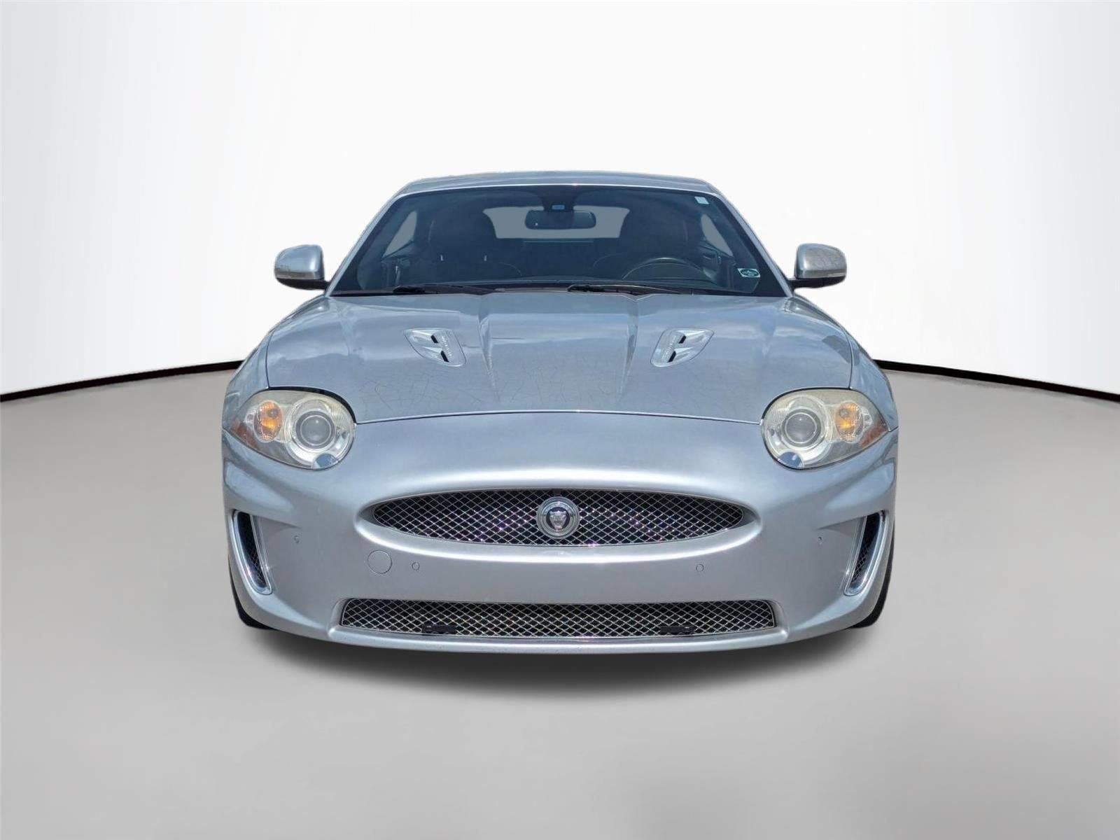 Used 2010 Liquid Silver Jaguar XKR image 6