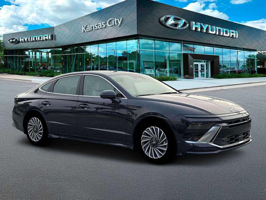 New 2026 Carbon Blue Hyundai Limited image 10