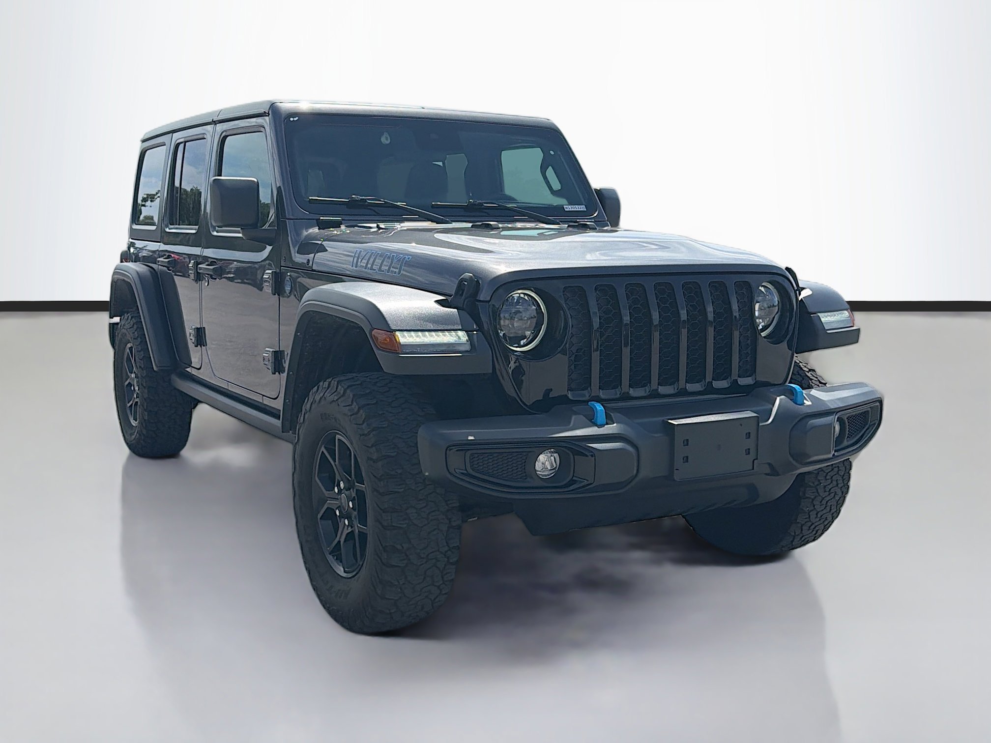 Used 2024 Granite Crystal Metallic Clearcoat Jeep Willys image 7