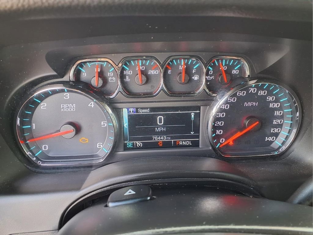 Used 2019 SHADOW GRAY METALLIC Chevrolet LT image 20