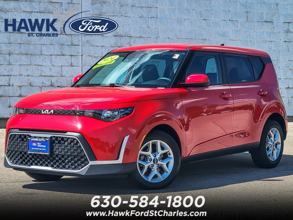 Certified Used 2024 Inferno Red Kia LX image 1