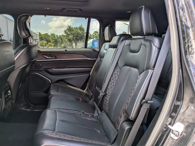 Certified Used 2021 Diamond Black Jeep Summit image 11