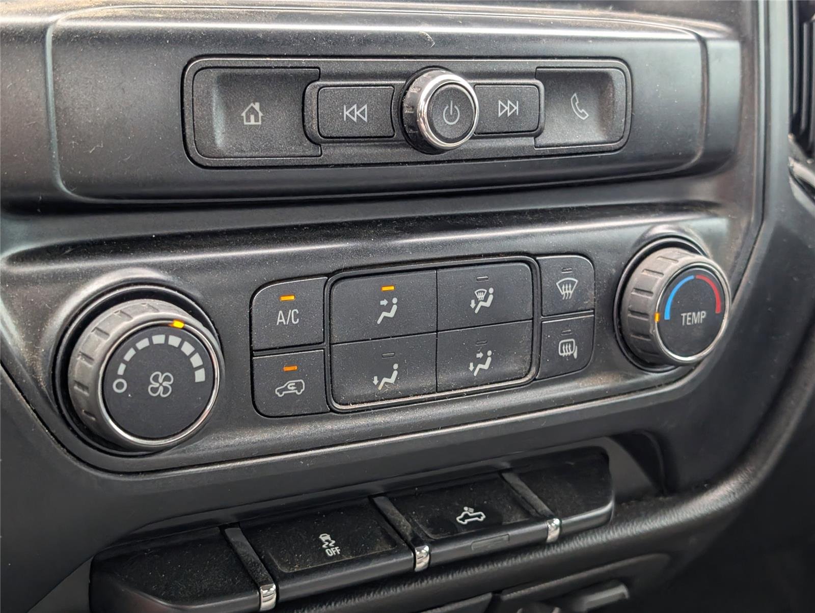 Used 2019 SUMMIT WHITE Chevrolet Work Truck image 19