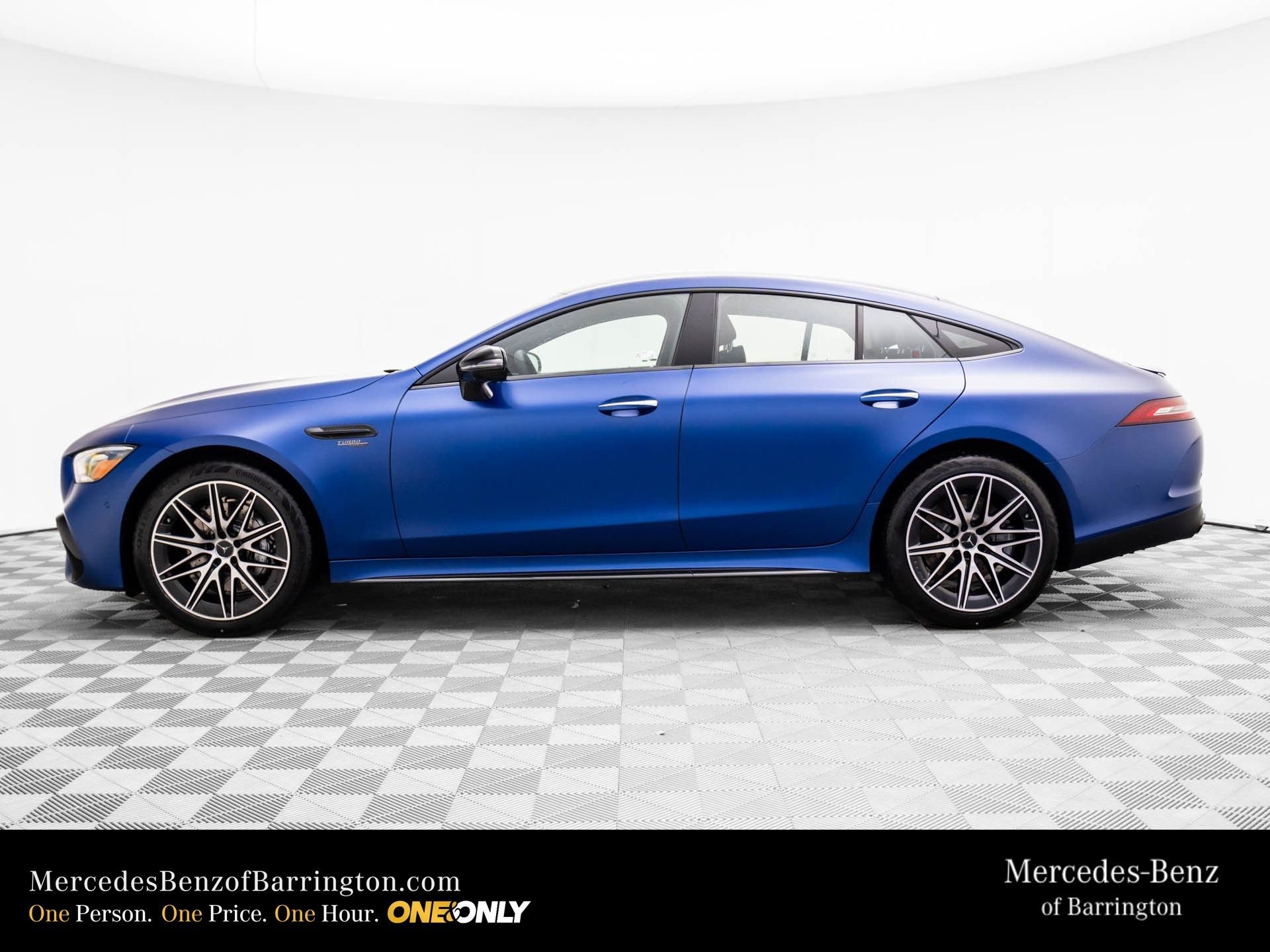 New 2026 MANUFAKTUR Starling Blue Magno Mercedes-Benz Base image 2
