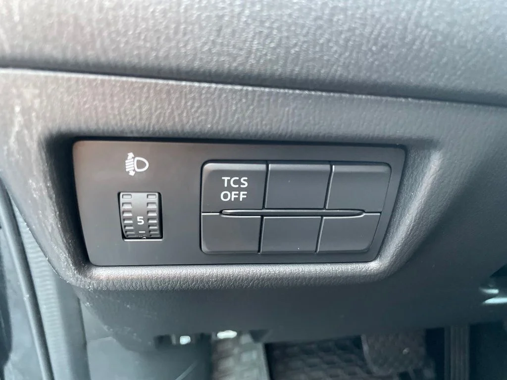 Used 2019 Black Mazda Sport image 11