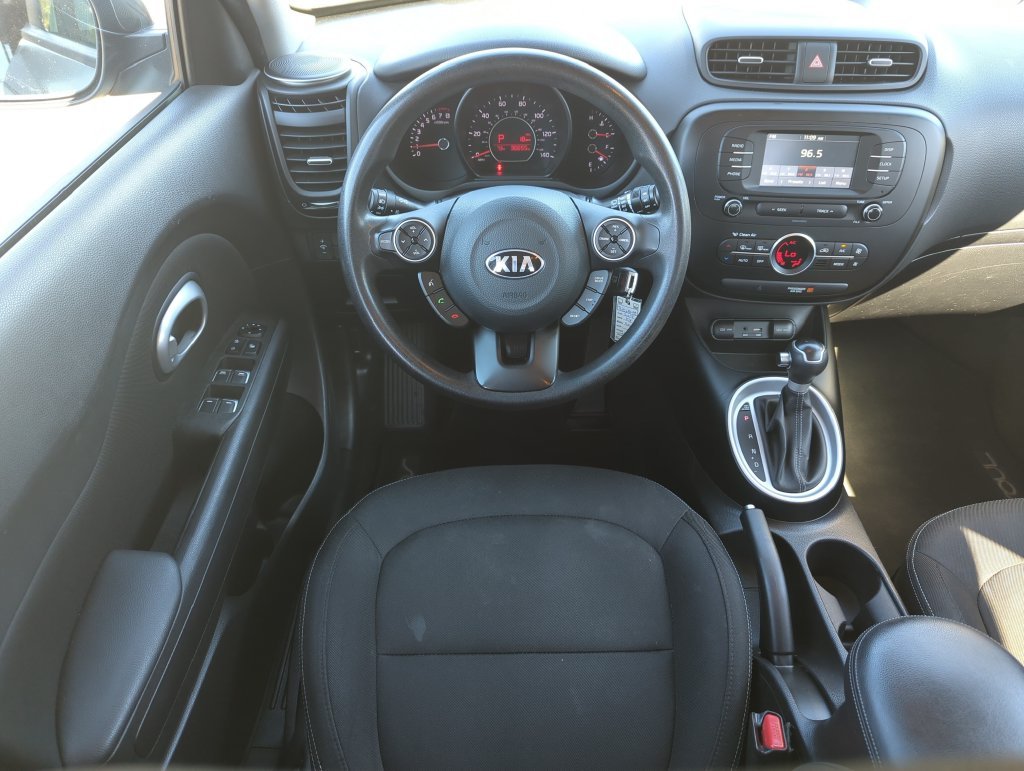 Used 2017 Gray Kia Plus image 14