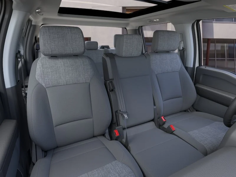 New 2026 Oxford White Ford XLT image 10
