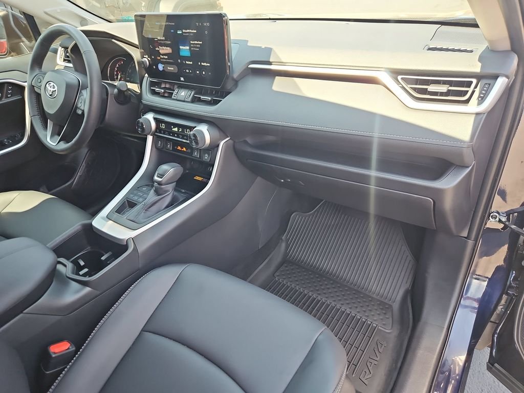 Used 2025 Blueprint Toyota XLE Premium image 29