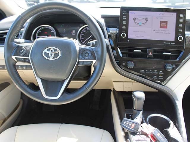 Certified Used 2024 Pearl Toyota XLE image 10