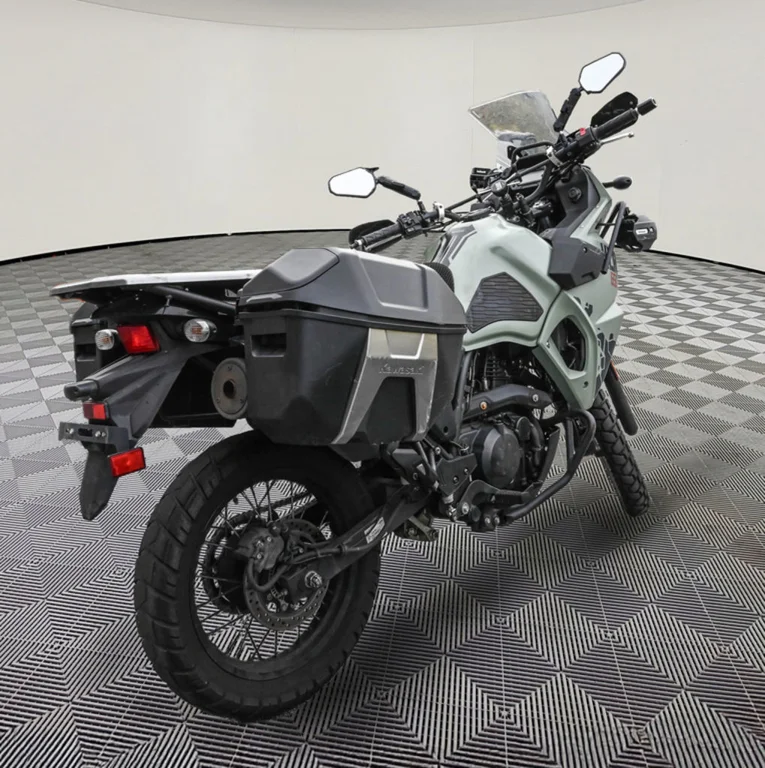 Used 2024  Kawasaki ABS image 2