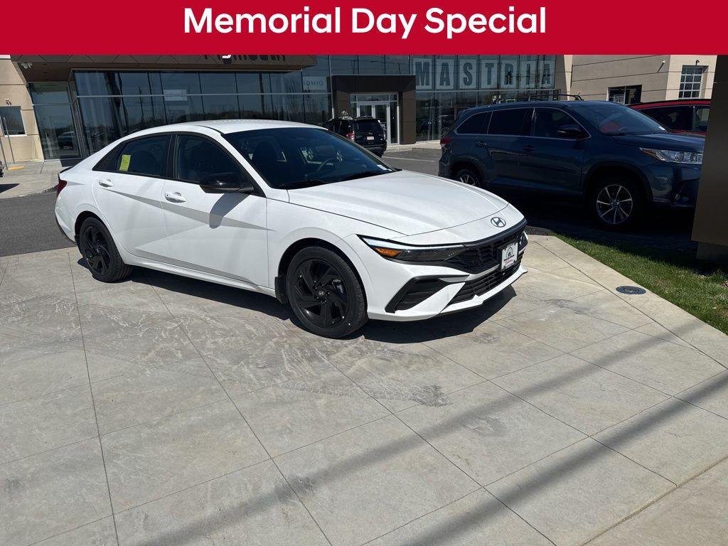 2026 Hyundai Elantra 2.0 SEL Sport IVT's photo