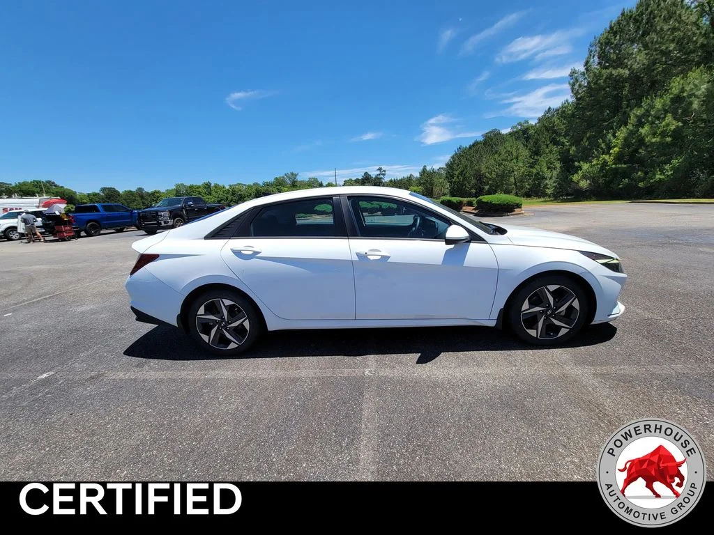 Used 2023 Gray Hyundai SEL image 6
