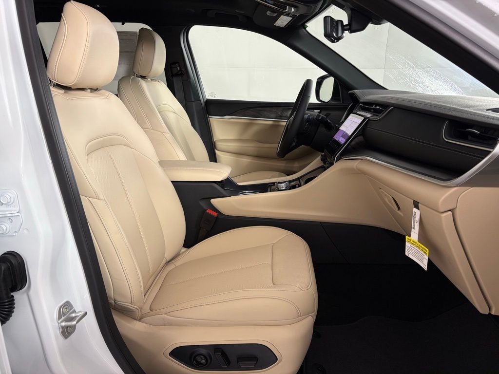 2025 Jeep Grand Cherokee L Limited - Photo 47