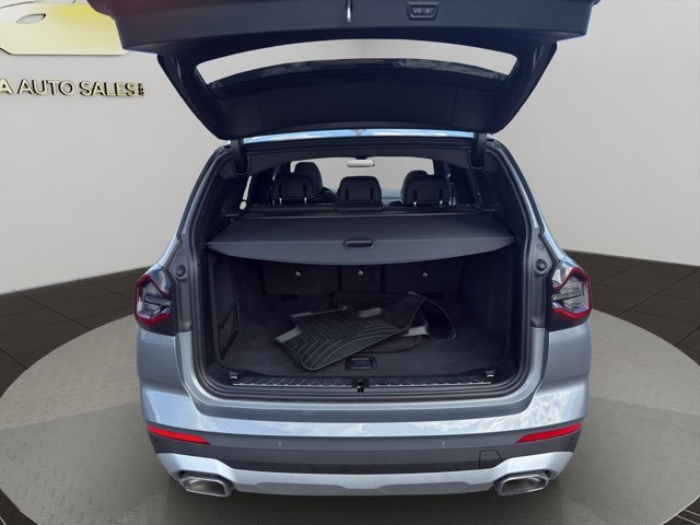 Used 2023 Skyscraper Gray Metallic BMW xDrive30i image 23