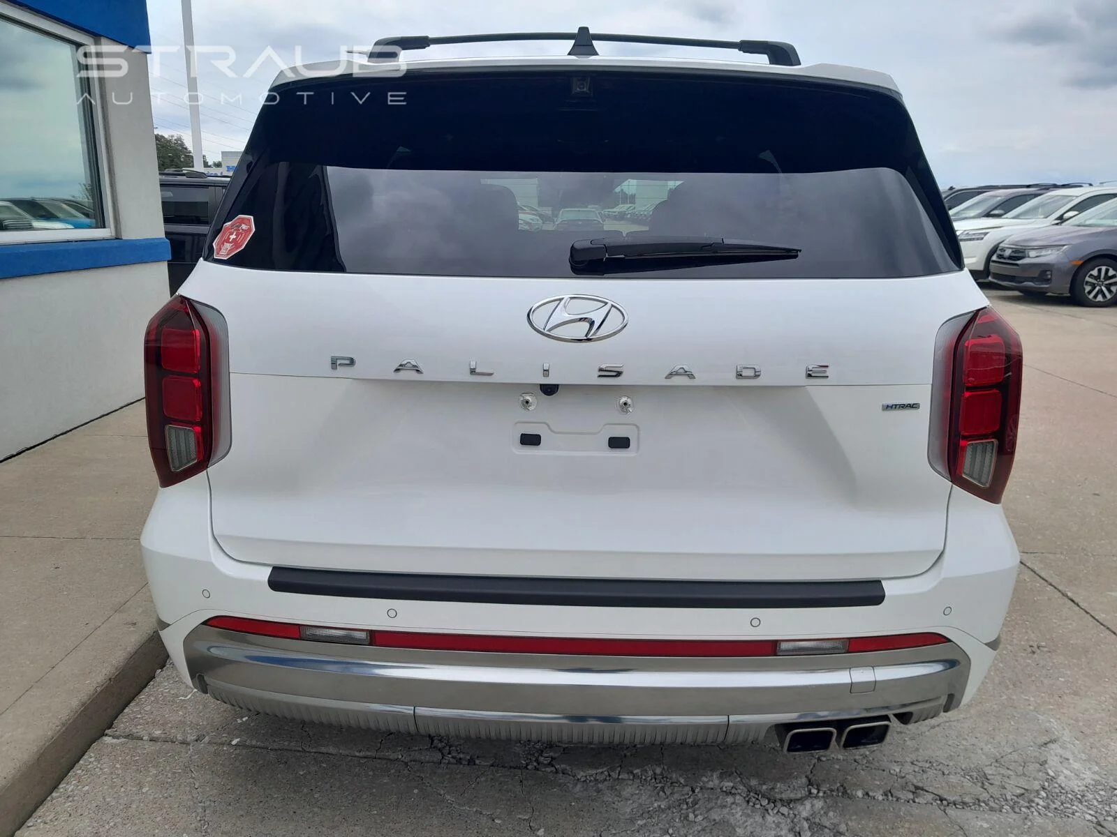 Used 2023 Hyper White Hyundai Calligraphy image 6