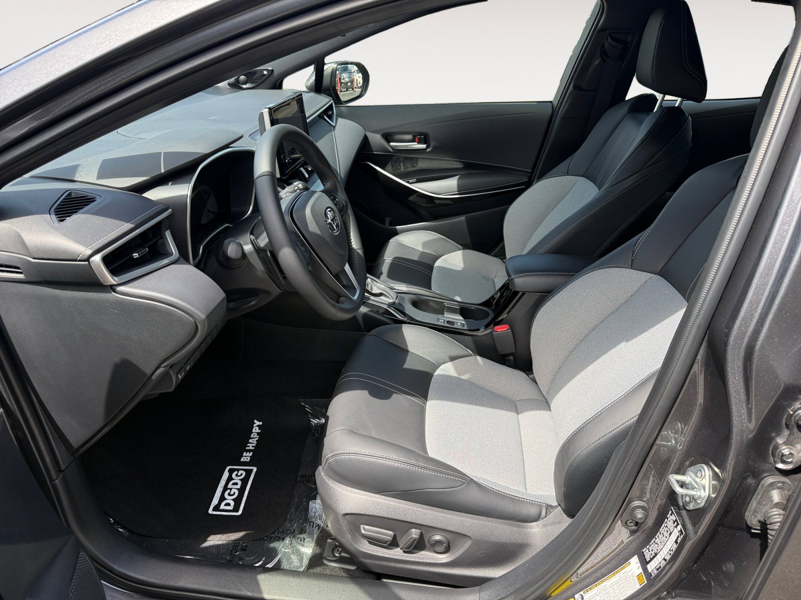 Used 2025 Magnetic Gray Metallic Toyota XSE image 10