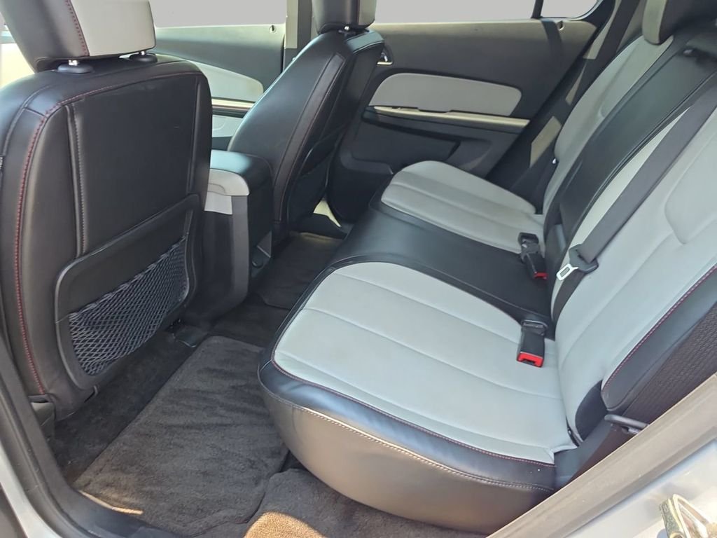 Used 2011 Silver Chevrolet LT image 13