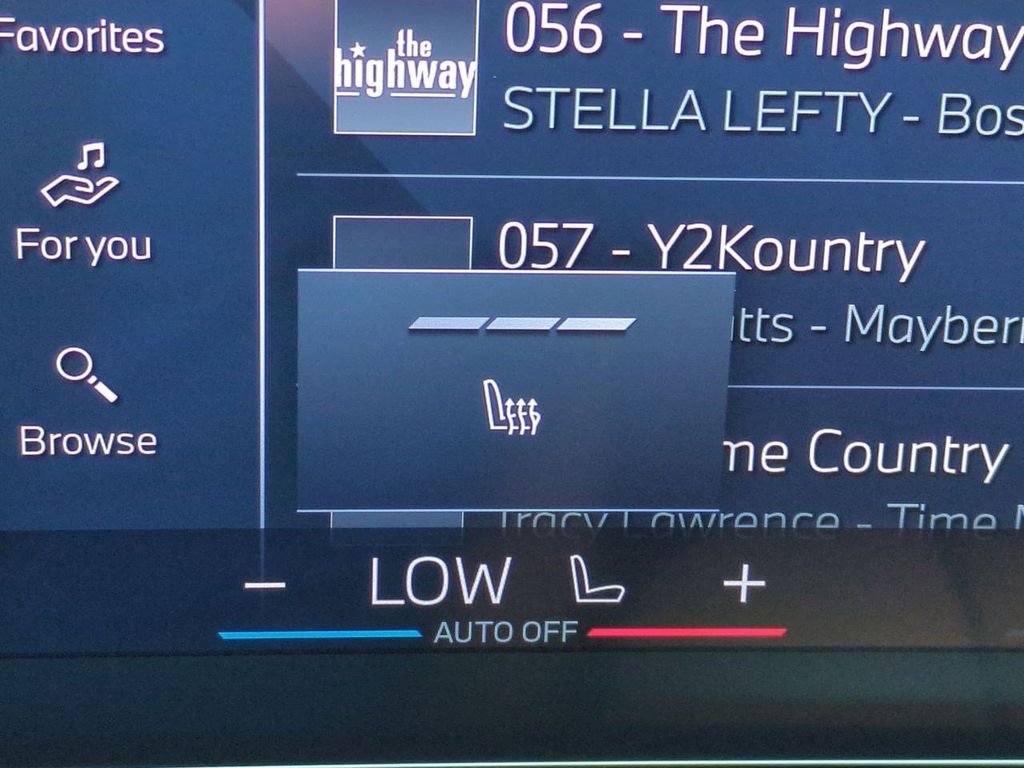 New 2026 Alpine White BMW xDrive40i image 23