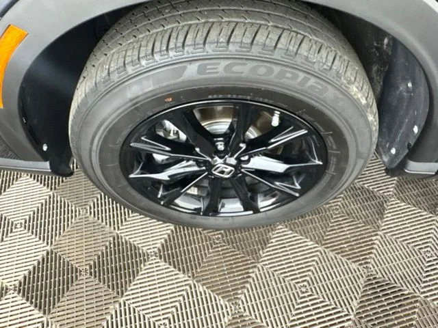Used 2025 Gray Honda Sport image 33