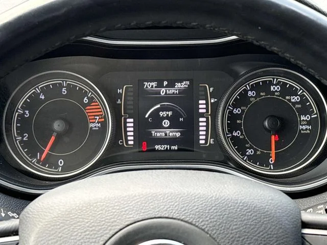 Used 2019 Black Jeep Latitude Plus image 23