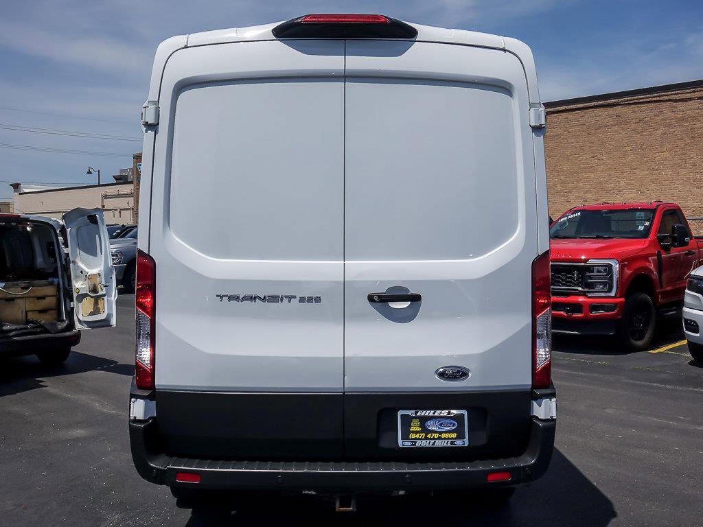 Used 2023 Oxford White Ford Base image 8