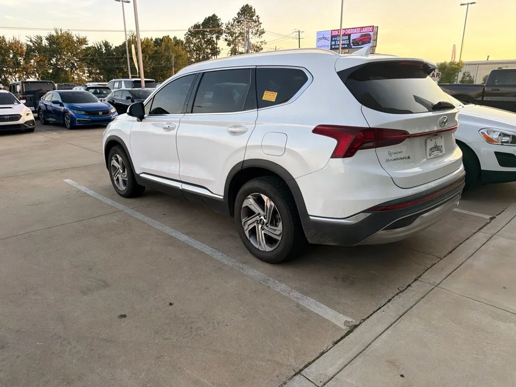 Used 2021 Gray Hyundai SEL image 10
