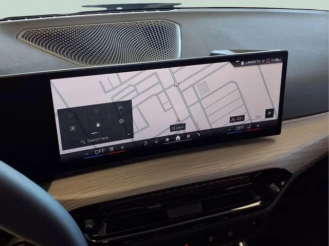 Used 2026  BMW 330i NA xDrive image 5