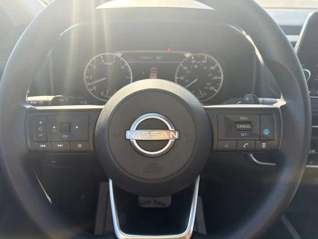 Used 2024 Silver Nissan SV image 19