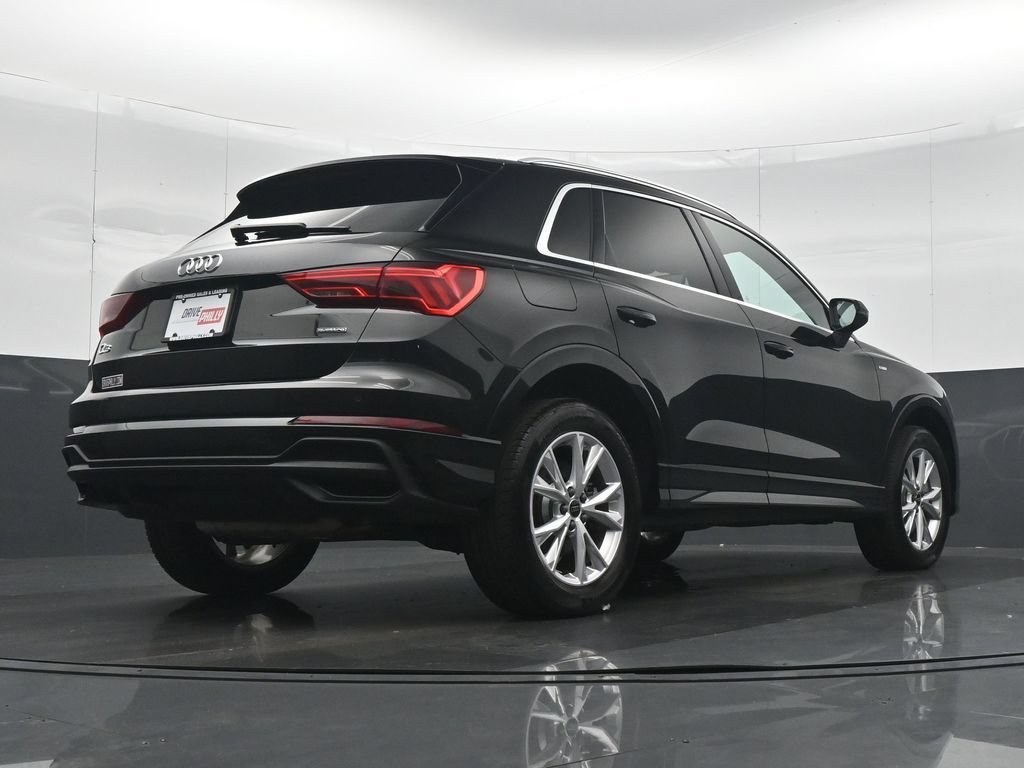 Used 2025 Black Audi Premium image 31