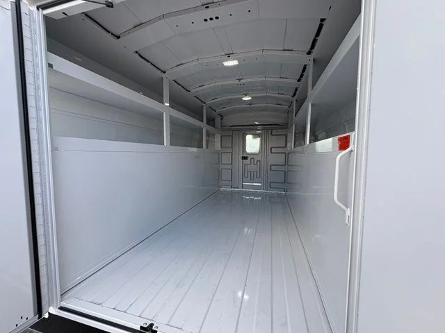 New 2026 Bright White Clear-Coat Exterior Paint RAM Low Roof image 15