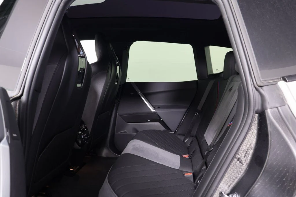 2026 BMW iX 60 - Photo 6