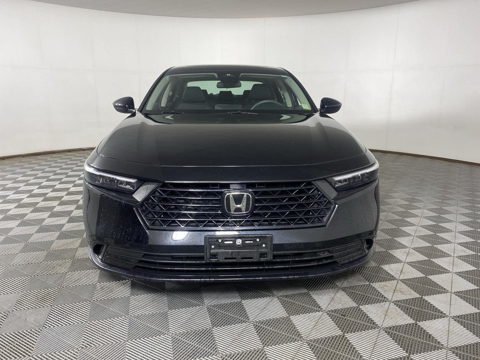 Used 2023 Crystal Black Pearl Honda EX image 2