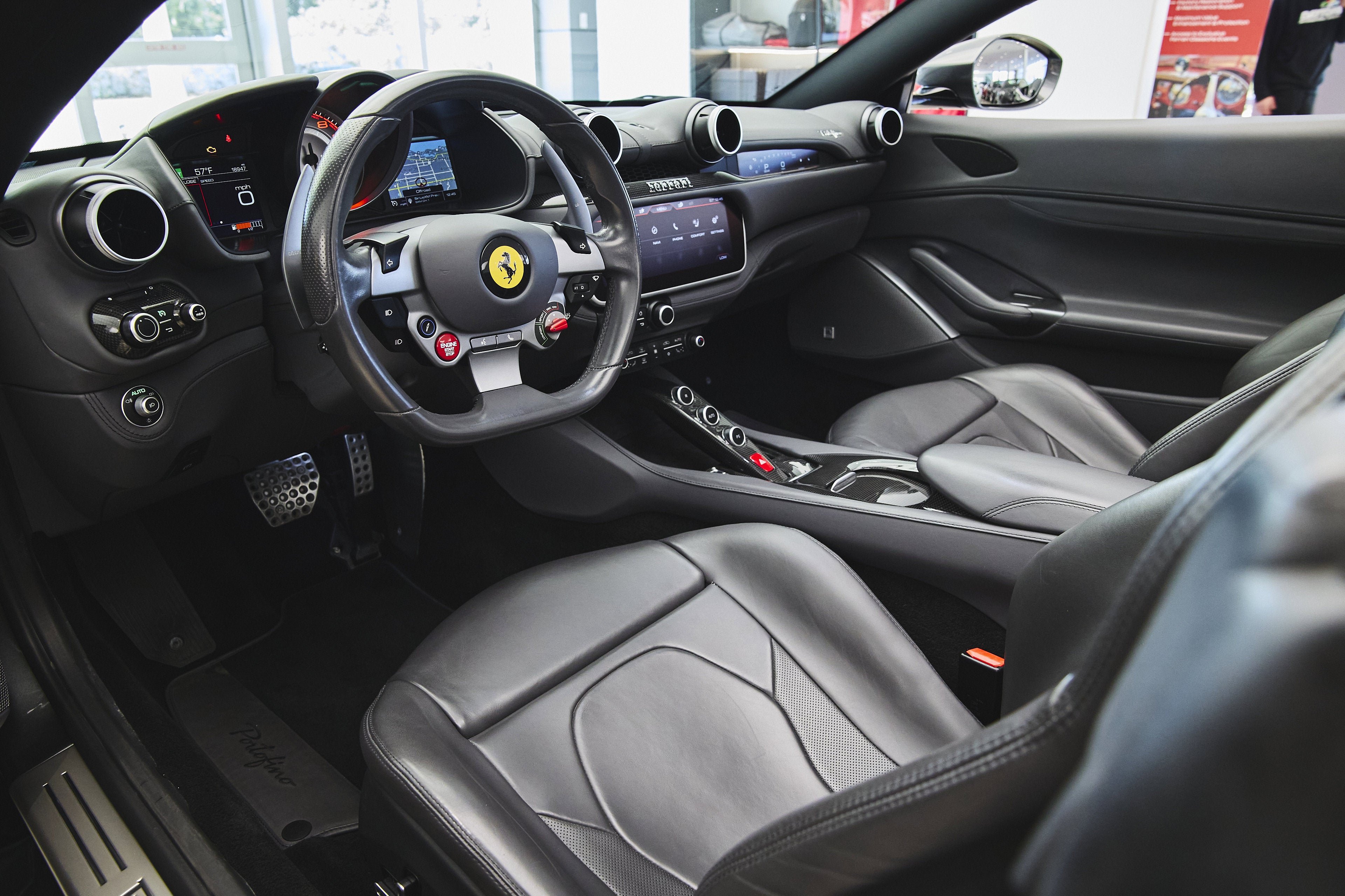 Used 2019 Grigio Silverstone Metallic Ferrari  image 9