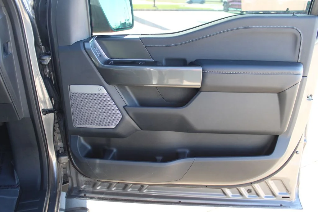 Used 2023 Gray Ford XLT image 43