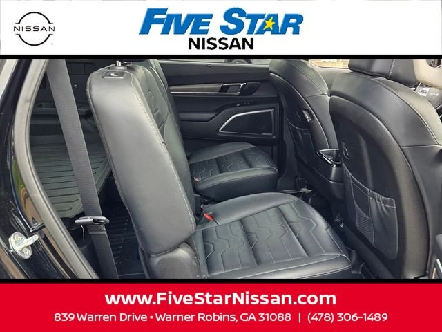 Used 2022 Black Kia SX image 16