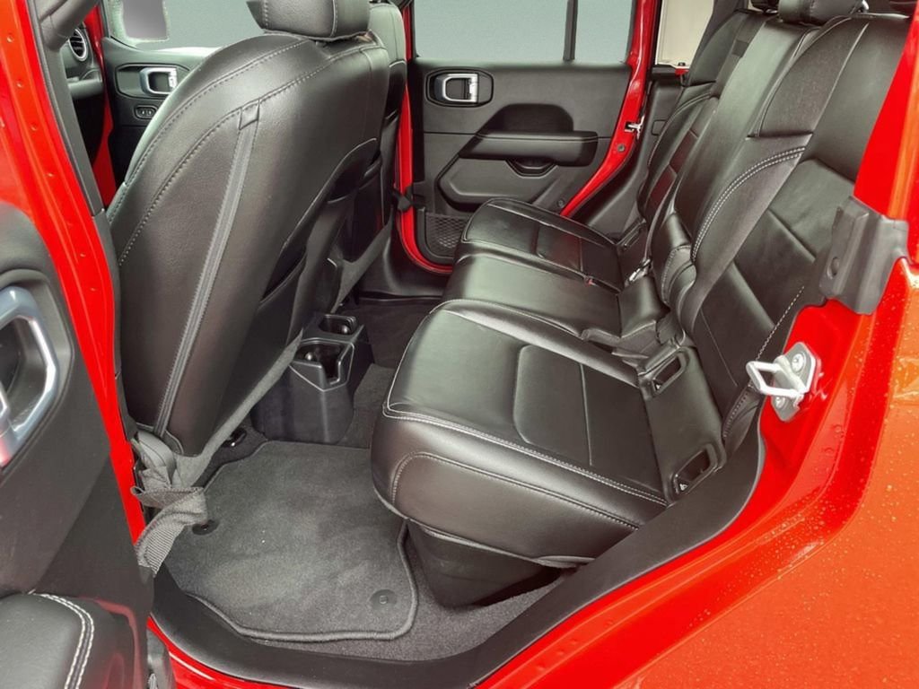 Used 2021 Red Jeep Overland image 12