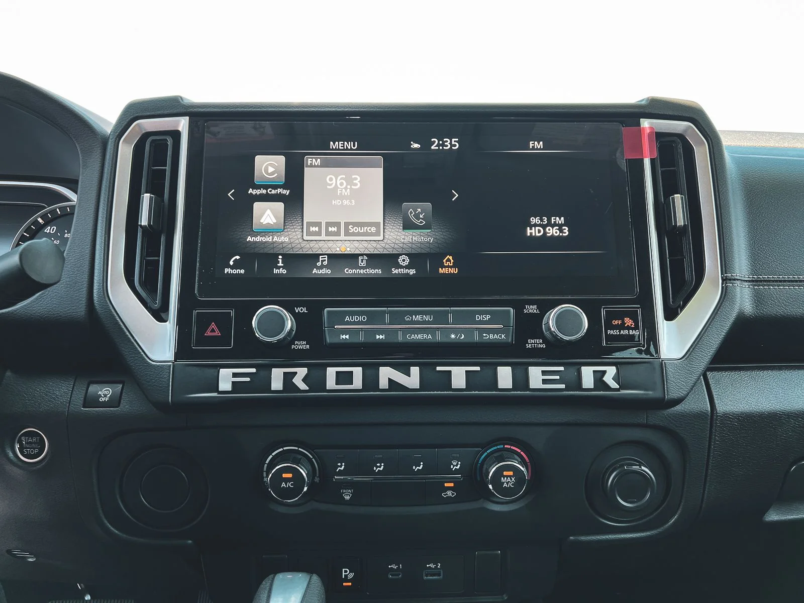 2025 Nissan Frontier SV - Photo 15
