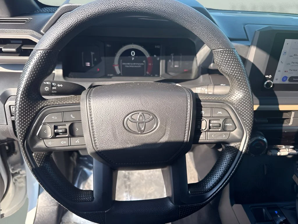 Used 2025 White Toyota SR image 11