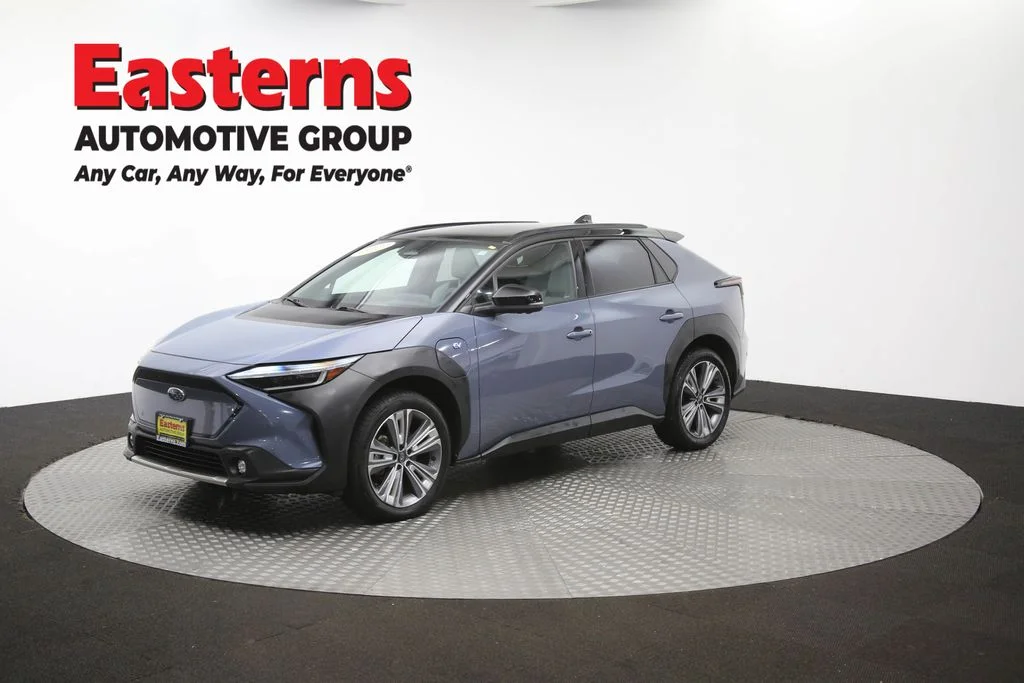 Used 2023 Gray Subaru Touring image 59