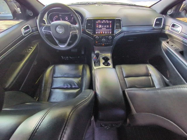 Used 2019 Gray Jeep Limited image 34